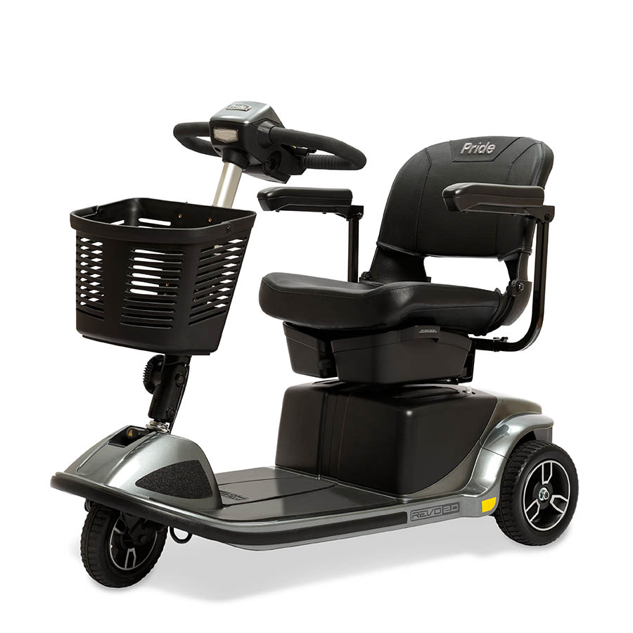 revo 2.0_0006_Revo2_3Wheel_Left_10-17